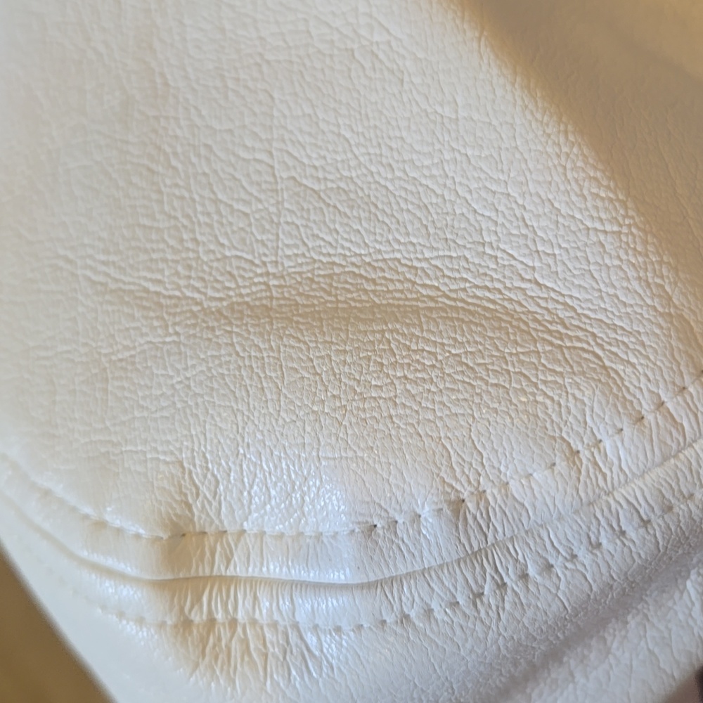 Babaton Light Birch Trendy Bucket Hat - Picture 3 of 6